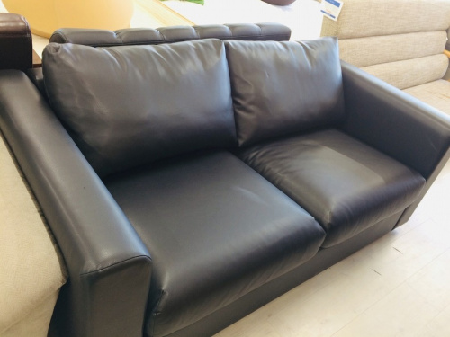家具のソファ