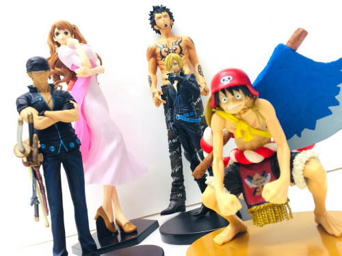 ワンピースのおもちゃ 中古 堺