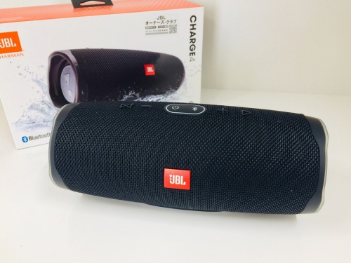 オーディオ機器のスピーカー