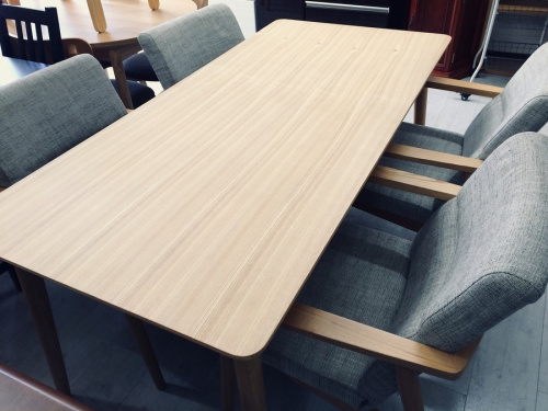家具のダイニングセット