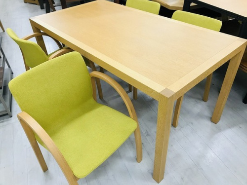 中古家具　大阪の中古テーブル　大阪