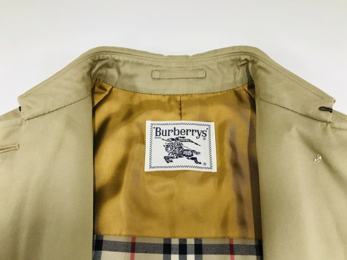 ブランド鑑定　大阪のブランド買取　堺