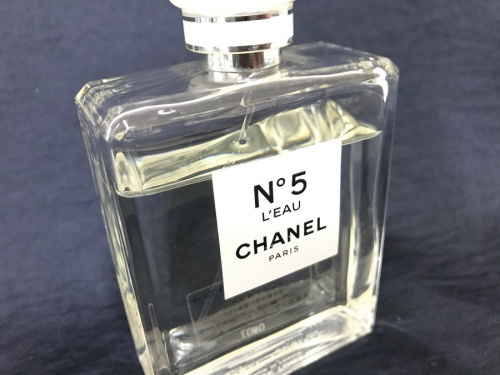 香水買取　大阪のブランド　鑑定　大阪