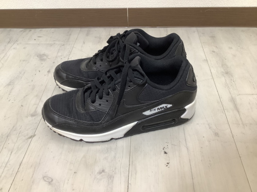 スニーカー　買取　大阪の服　買取　堺市