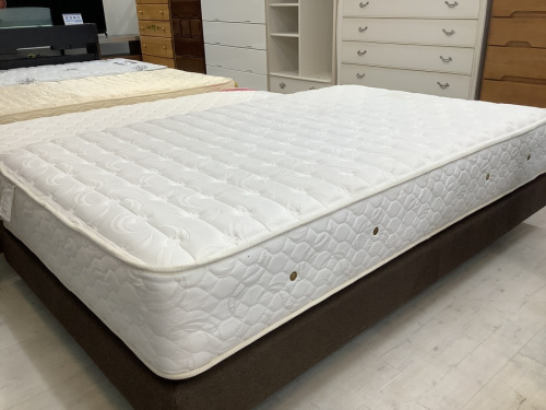 中古家具　大阪の中古ベッド　大阪