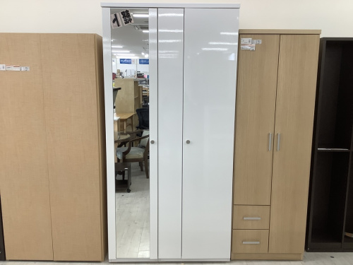 中古家具 大阪の中古ワードローブ 大阪