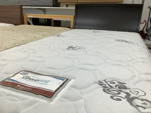 中古家具　大阪の中古ベッド　大阪