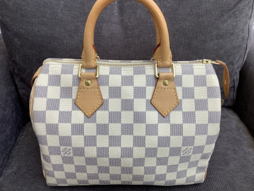 ヴィトンのLOUIS VUITTON