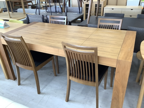 中古家具 大阪の中古テーブル 大阪