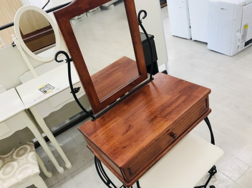 中古家具　大阪の中古ドレッサー　大阪