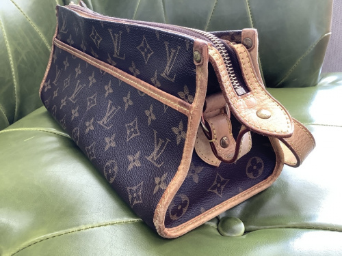 ブランド鑑定　大阪のブランド買取　堺市