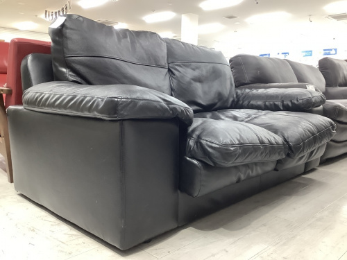 中古家具 大阪の中古食器棚 大阪