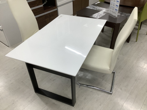 中古テーブル　大阪の家具　買取　大阪