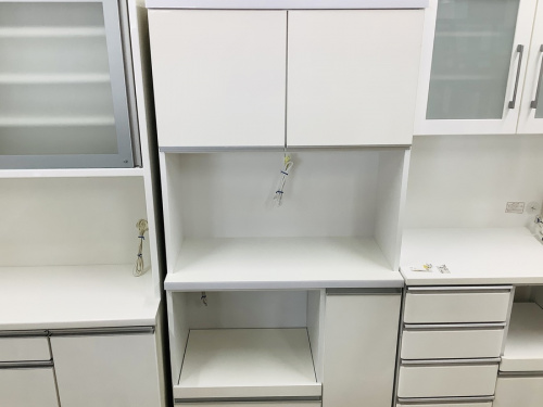 中古食器棚　大阪の家具　買取　大阪