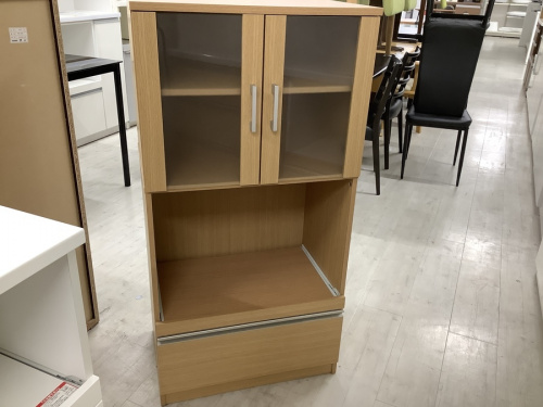 中古家具 大阪の中古食器棚 大阪