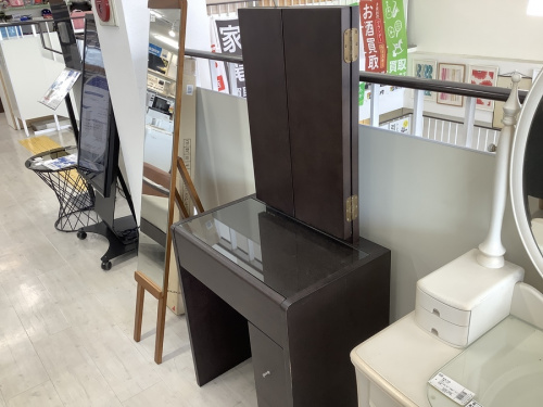 中古ドレッサー　大阪の家具　買取　大阪