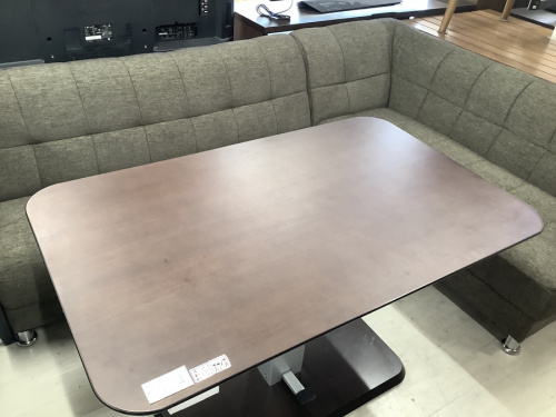 中古家具　大阪の中古テーブル　大阪