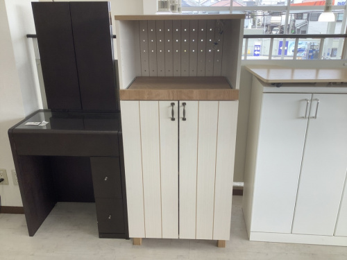 中古食器棚　大阪の家具　販売　大阪