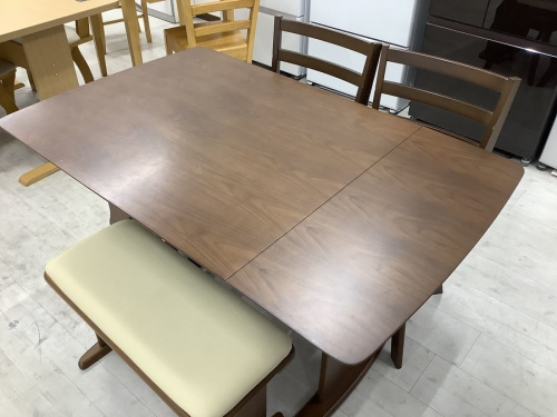 中古家具　大阪の中古テーブル　大阪