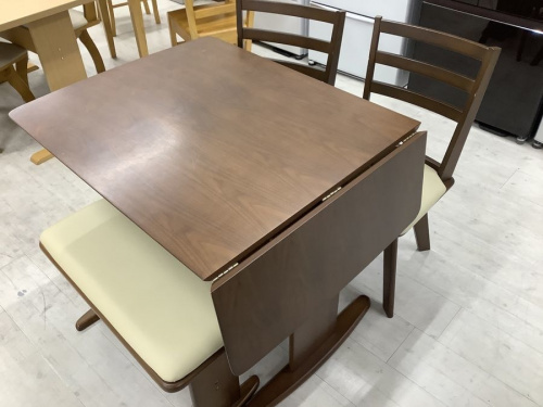 中古テーブル　大阪の家具　買取　大阪