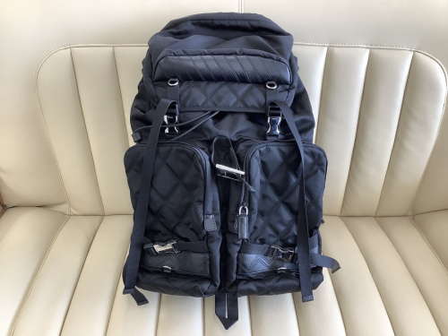 プラダ買取　大阪のブランド鑑定　大阪