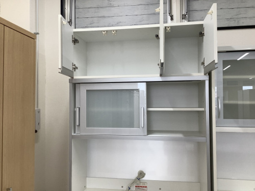 中古食器棚 大阪の家具 販売 大阪