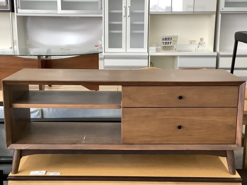 中古家具　大阪の中古AVボード　大阪