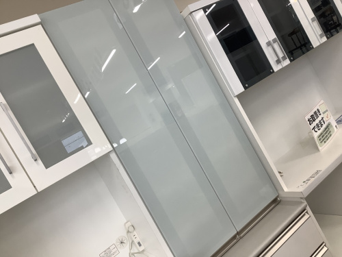 中古家具 大阪の中古食器棚 大阪