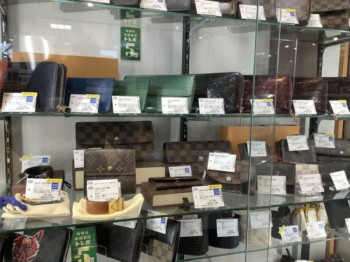 服 買取 大阪の古着 大阪