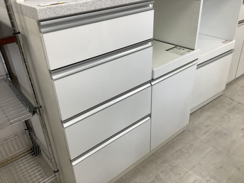 中古食器棚　大阪の家具　買取　大阪