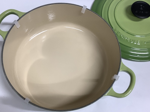 LECREUSETのルクルーゼ