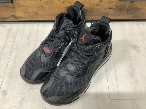 スニーカーのNIKE