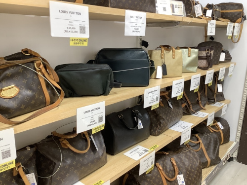 食器買取の衣料買取