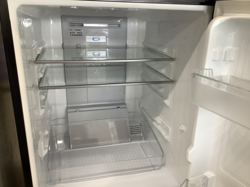 冷蔵庫の2ドア冷蔵庫