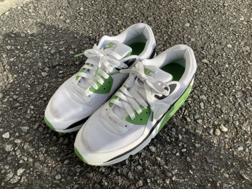スニーカーのNIKE