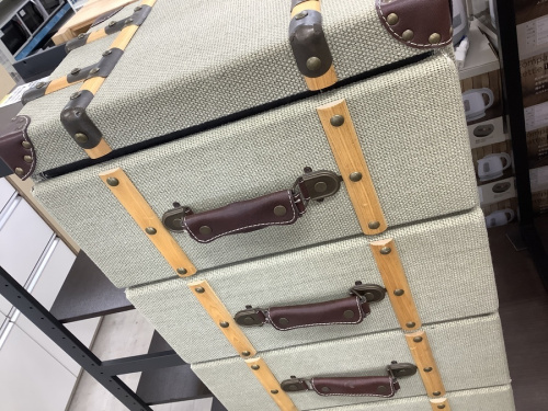 収納家具のチェスト