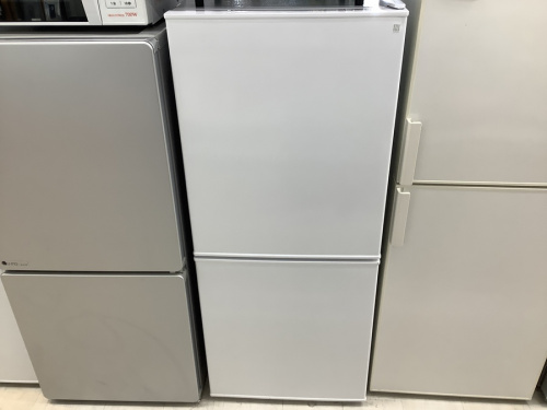 家電の2ドア冷蔵庫