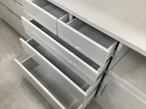 収納家具の家具