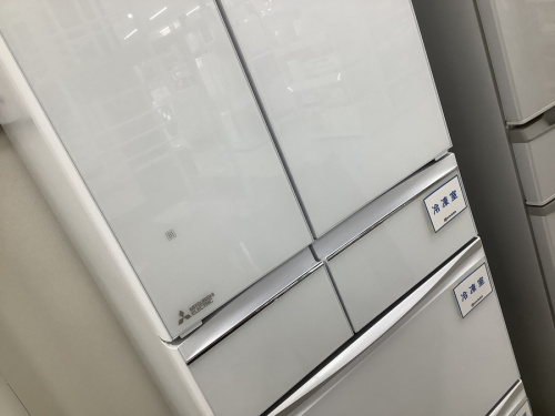 キッチン家電の冷蔵庫