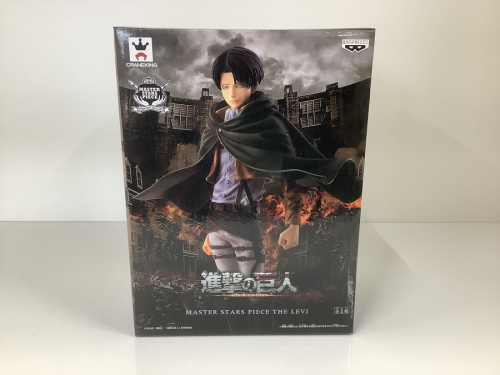 フィギュアの進撃の巨人