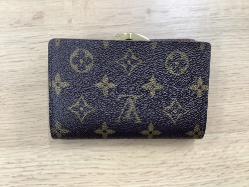 がま口財布のLOUIS VUITTON