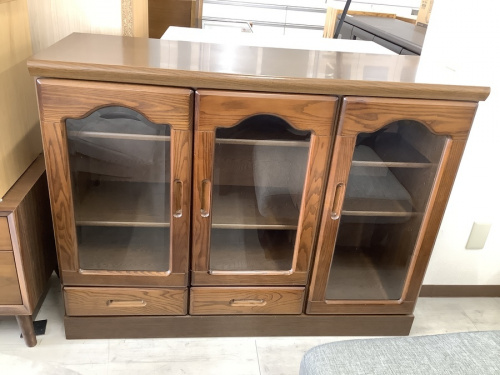 中古収納のキャビネット