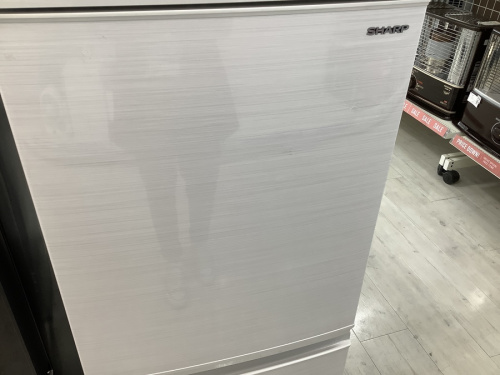 キッチン家電の冷蔵庫