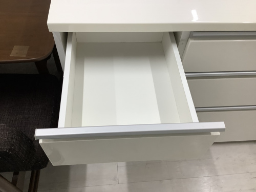 キッチン収納のキッチンカウンター