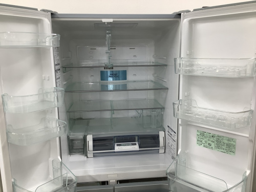 6ドア冷蔵庫のHITACHI