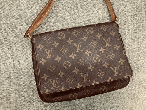 バッグ・財布のバッグ