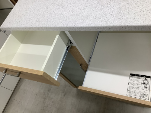 収納家具の家具