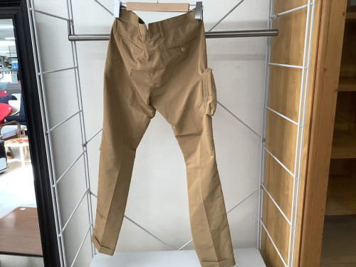 メモリーウェザーPK付スラックスのUNDERCOVER