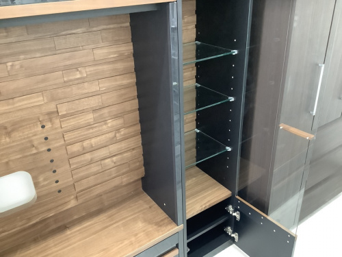 ハイタイプの収納家具