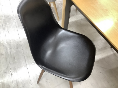 テーブルのダイニング5点セット